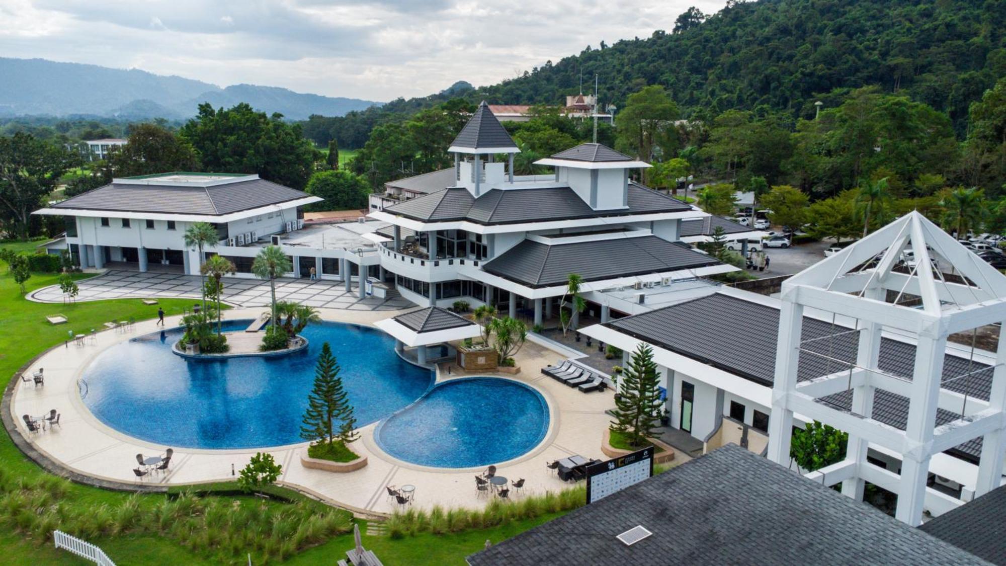 Royal Hills Golf Resort & Spa Nakhon Nayok Exterior foto